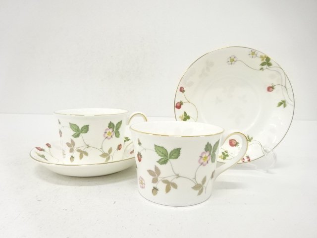 Pottery & Ceramics